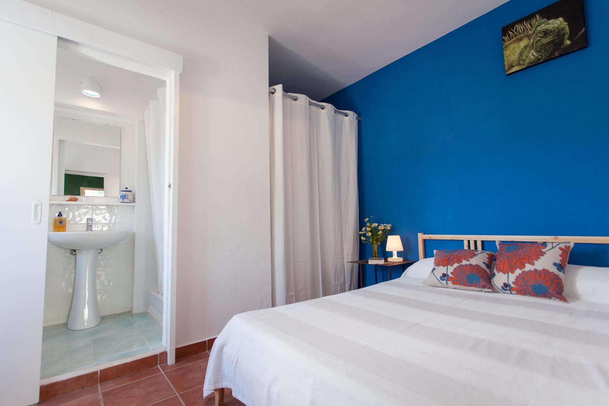 Cosmos Grand Hostal Sant Francesc de s'Estany Eksteriør billede